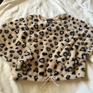 Xtraordinary Leopard Faux Fur Top XL